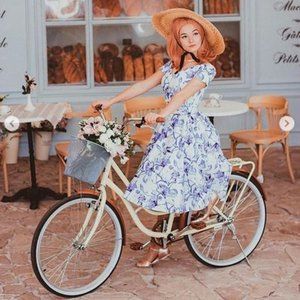 British Retro Blue & White Floral DeeDee Swing Dress